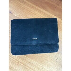 UTERQÜE Spanish Brand Small Black Leather Purse